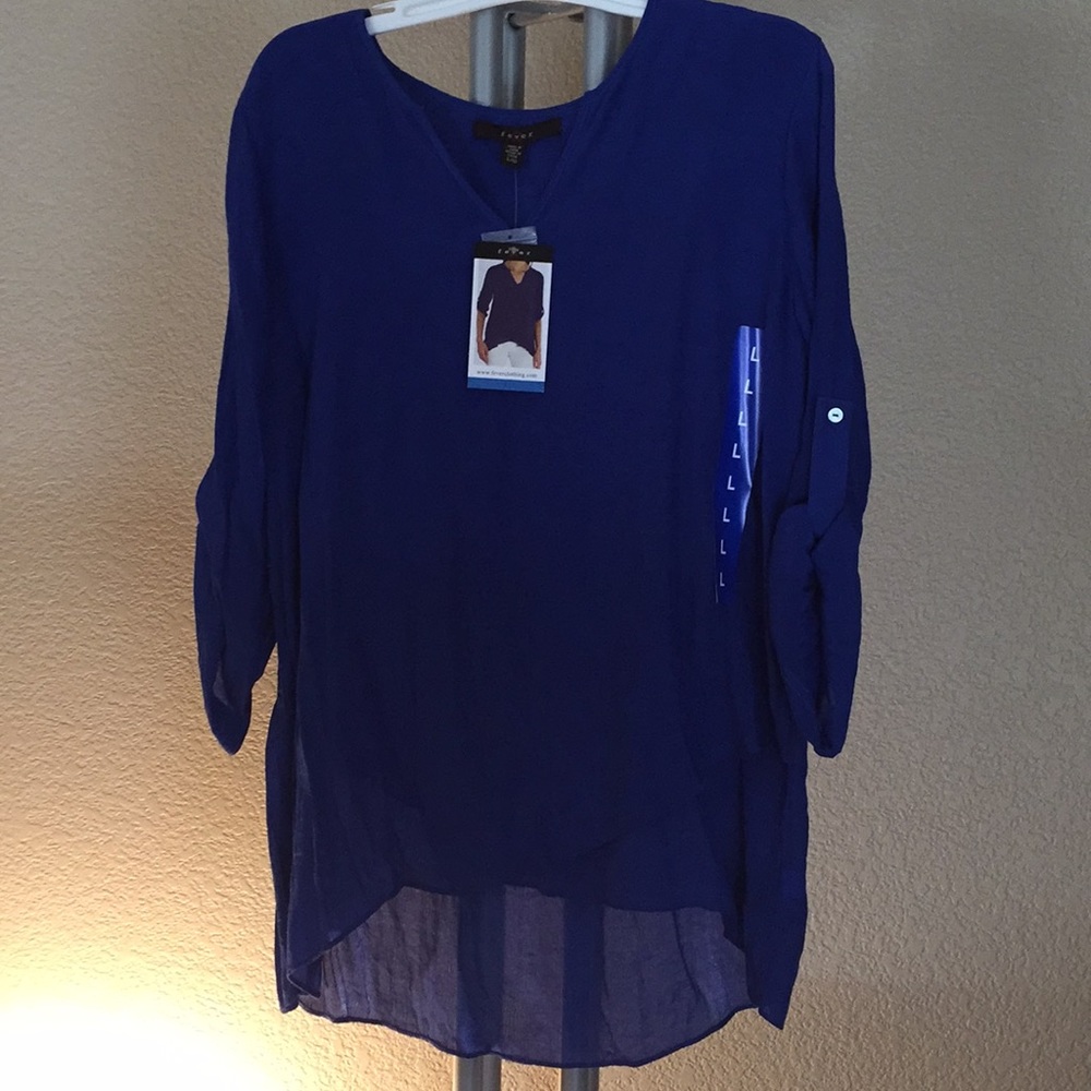 NWT ! Fever ladies blouse
